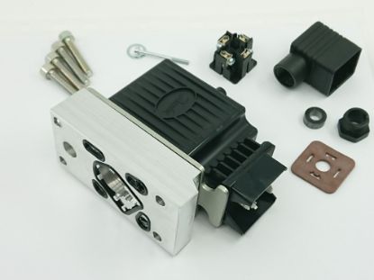 Show details for DALĪTĀJA VADĪBAS BLOKS DALĪTĀJA VADĪBAS BLOKS