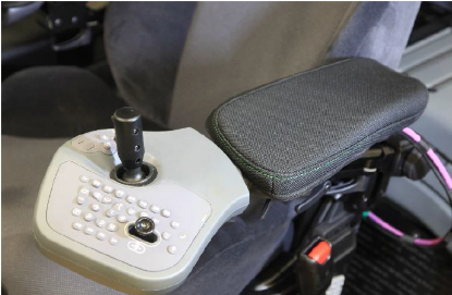 PĀRVALKS ROKU BALSTAM