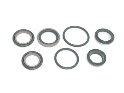 BLĪVSLĒGU KOMPLEKTS