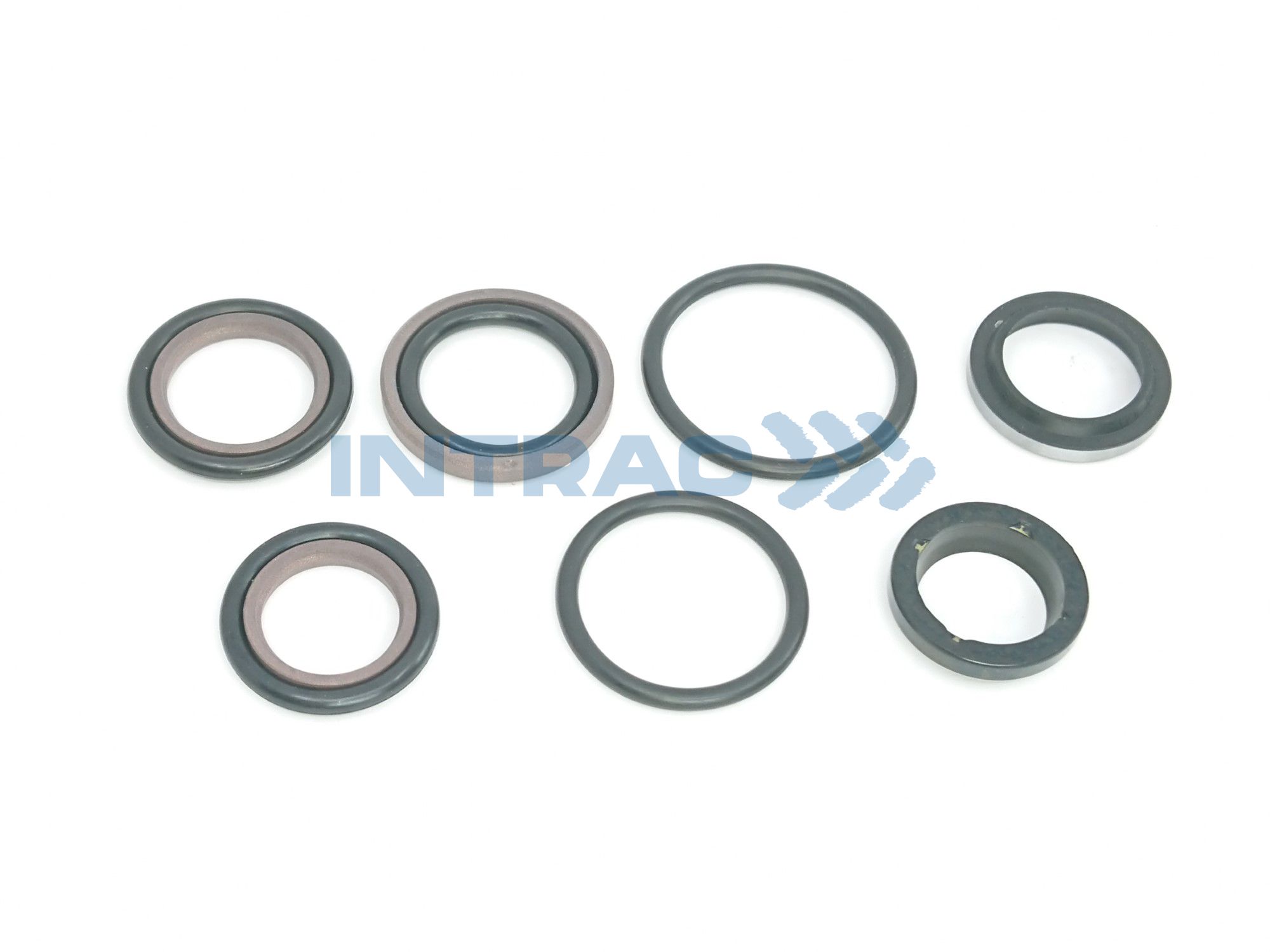 BLĪVSLĒGU KOMPLEKTS