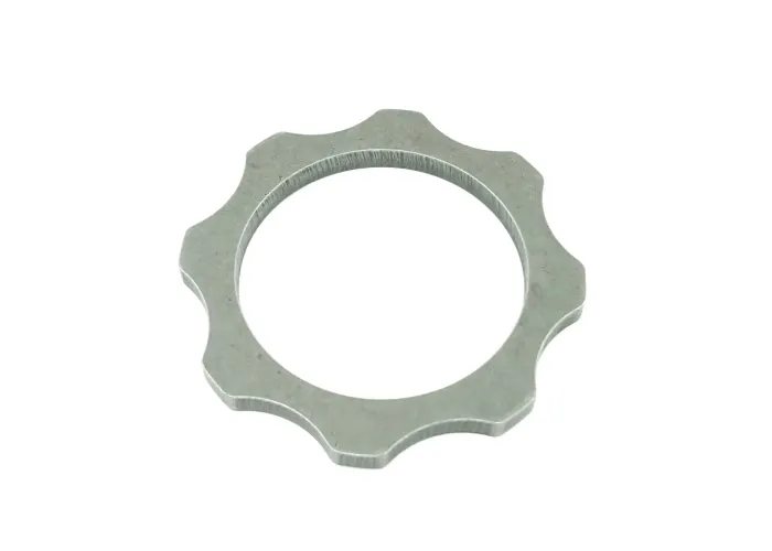 GREDZENS AR ĀR. ZOBIEM