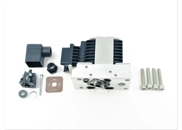 DALĪTĀJA VADĪBAS BLOKS