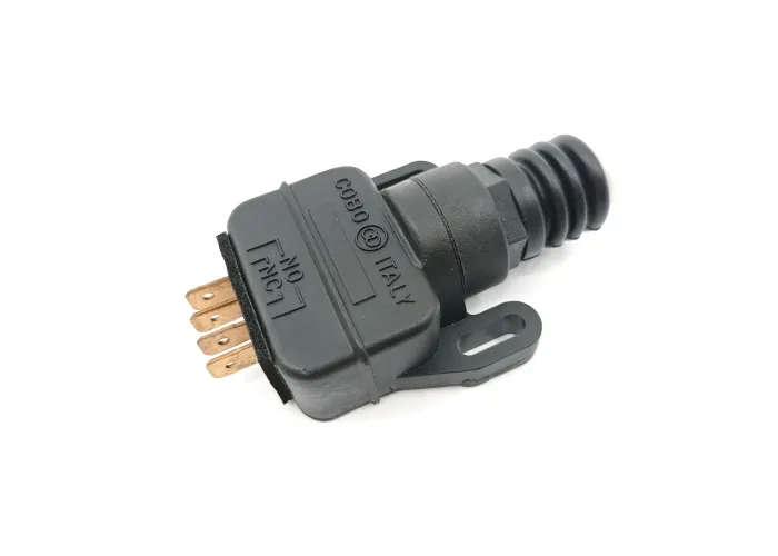 SLĒDZIS BREMŽU, BHL