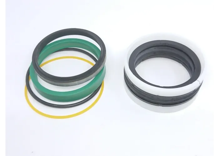 BLĪVSLĒGU KOMPLEKTS