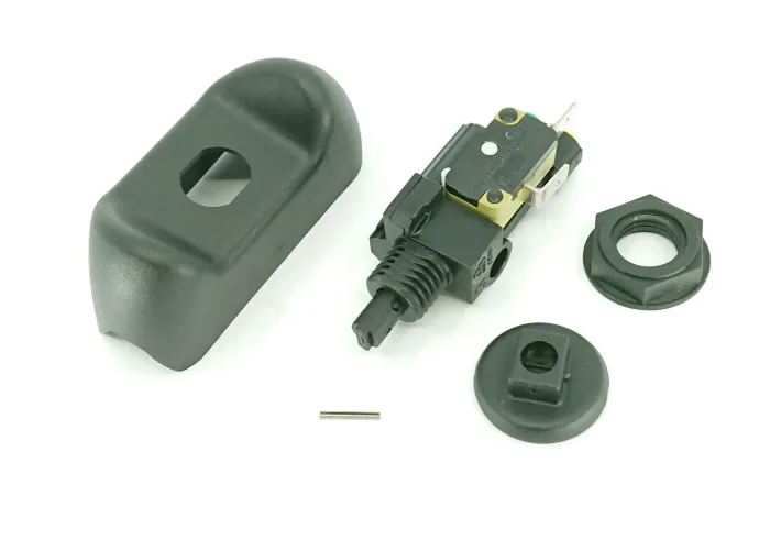 JOHN DEERE HAND OPERATED VALVE F063784