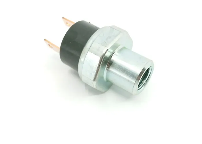 JOHN DEERE SWITCH F123828