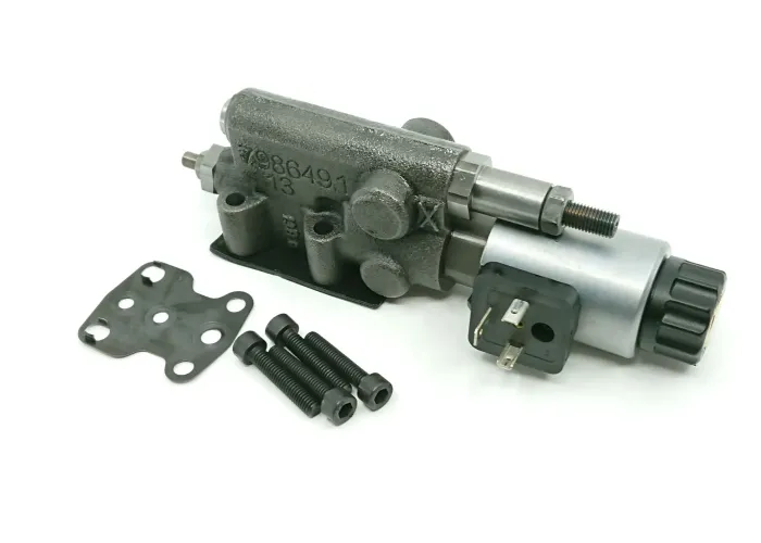 JOHN DEERE PUMP/VALVE CONTROLLER F695491