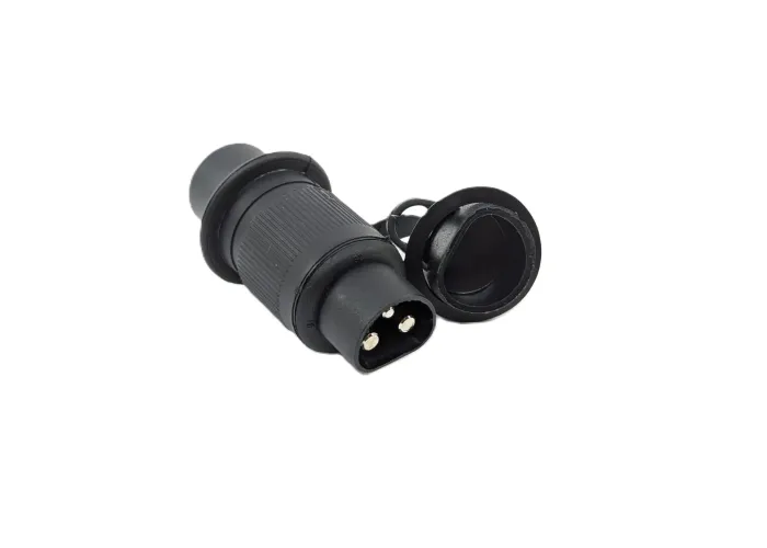 3 Pin Auxiliary Plug